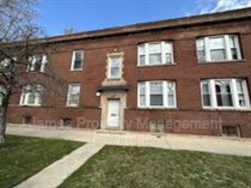 Foto principal - 1506 E 74th Pl