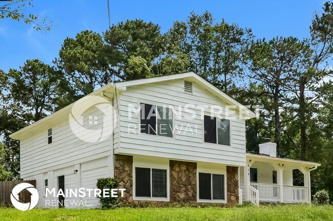 Building Photo - 512 Chanterelle Dr