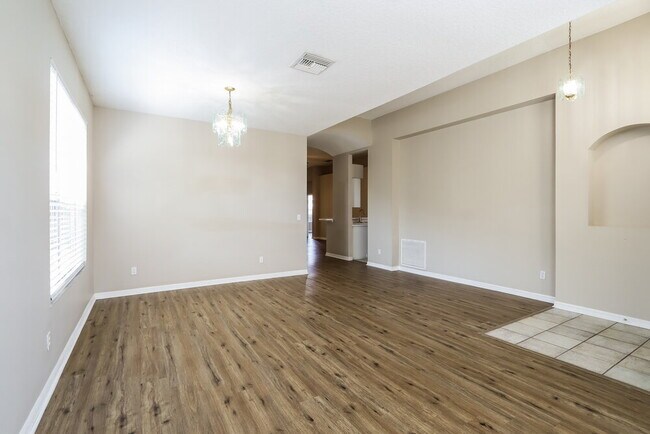 Foto del edificio - 1627 Wakefield Dr