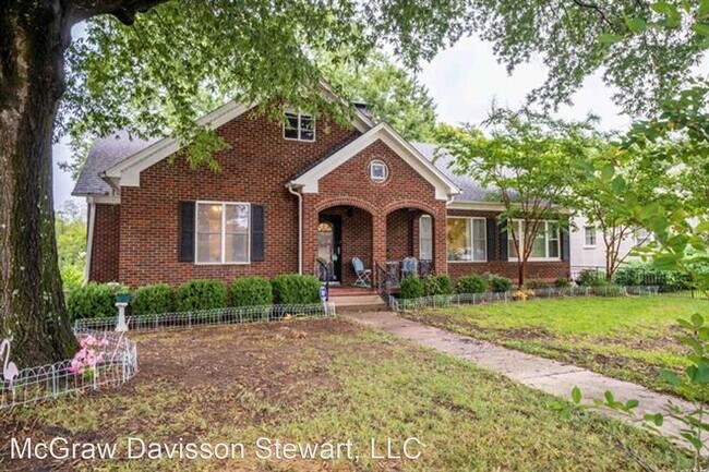 Building Photo - 4 br, 4 bath House - 205 Trivista Left St.