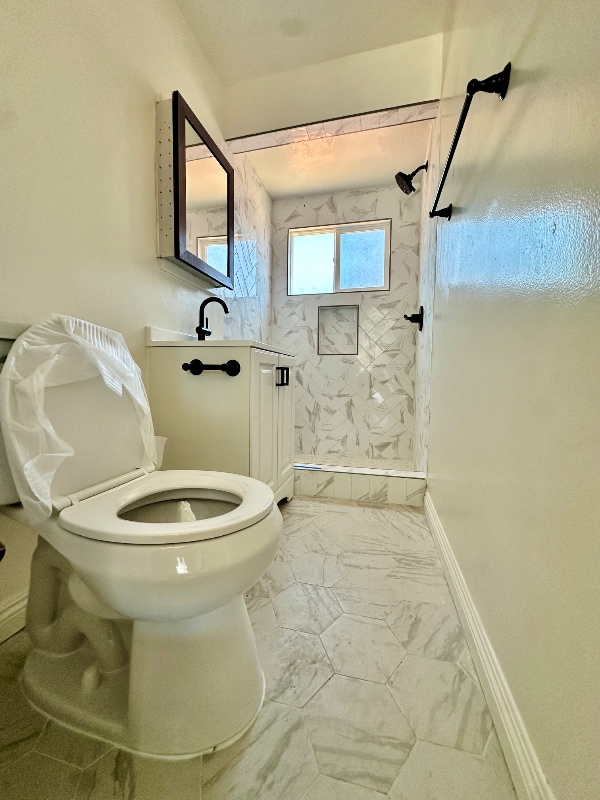 Foto del edificio - 818 Cedar St