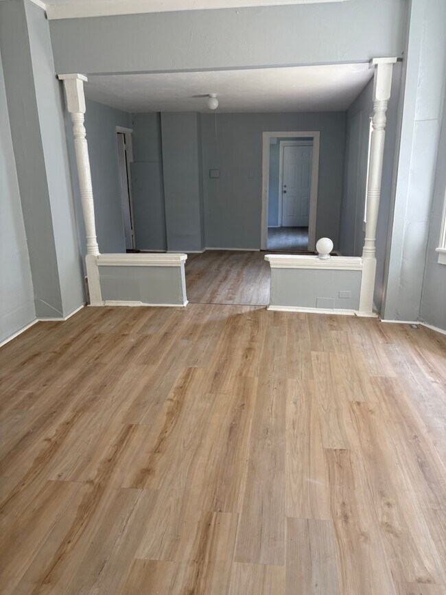 Foto del edificio - 5 Bedroom