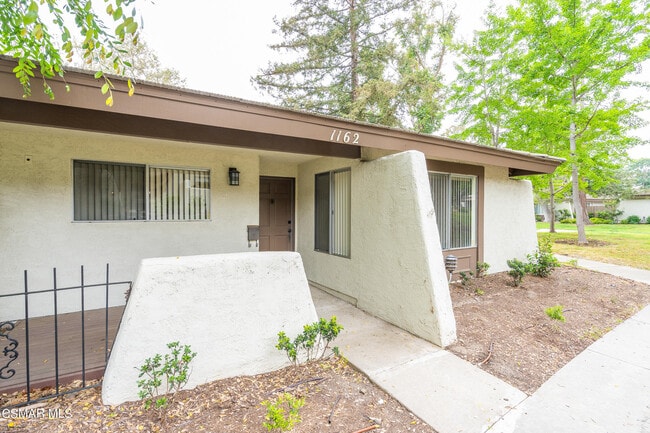 Building Photo - 1162 Stonewall Cir