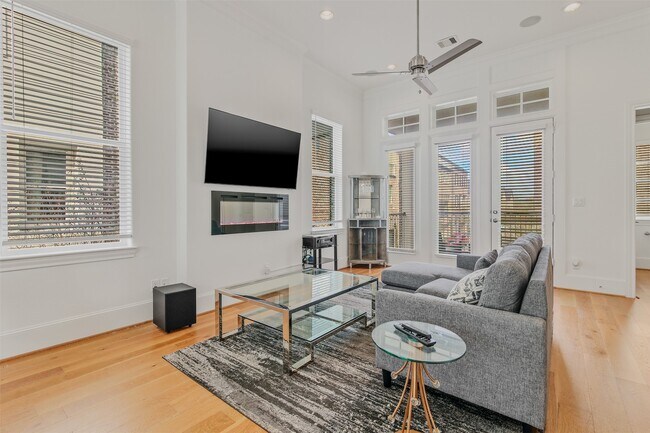 Foto del edificio - 10943 Grove Tree Ln