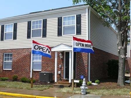 The Villas Of Oakwood Apartments Richmond Va Apartments Com