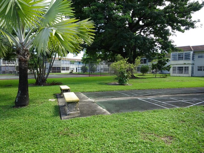 Foto del edificio - 605 S State Rd 7