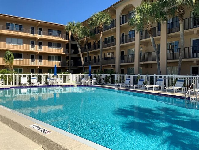 Foto del edificio - 2525 W Bay Dr