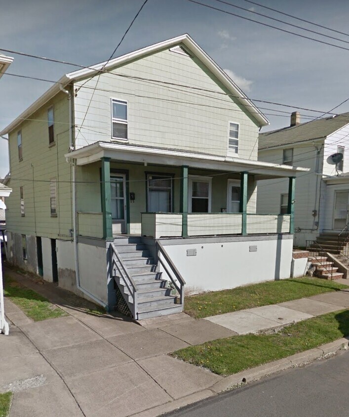 39 Ensign St, West Wyoming, PA 18644 House Rental in West Wyoming, PA