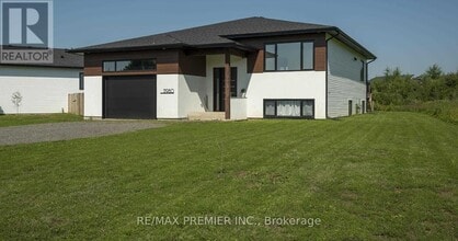 Building Photo - 2980 King George's Park Dr