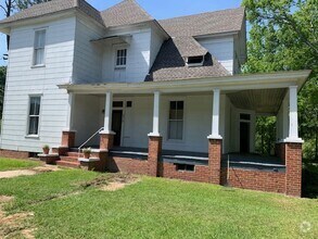 Building Photo - 272 S A Graham Blvd