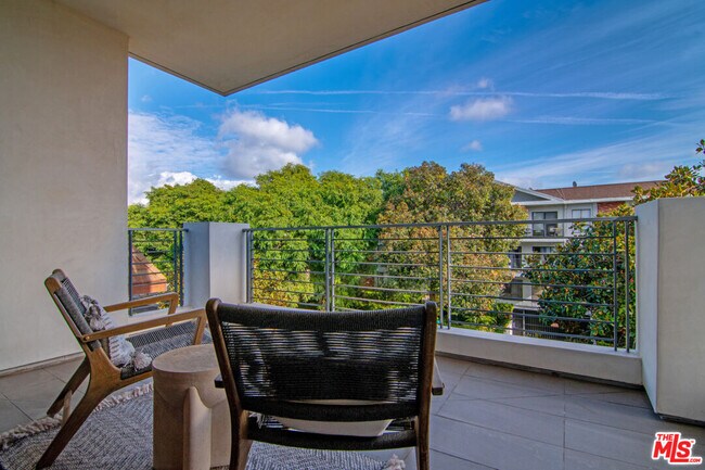 Foto del edificio - 611 Orlando Ave