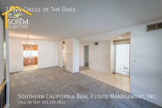 Foto del edificio - 18924 Circle of the Oaks