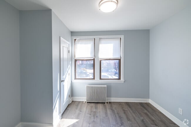 2BR, 1BA - 670SF - Second Bedroom - 2020 Shepherd St NE