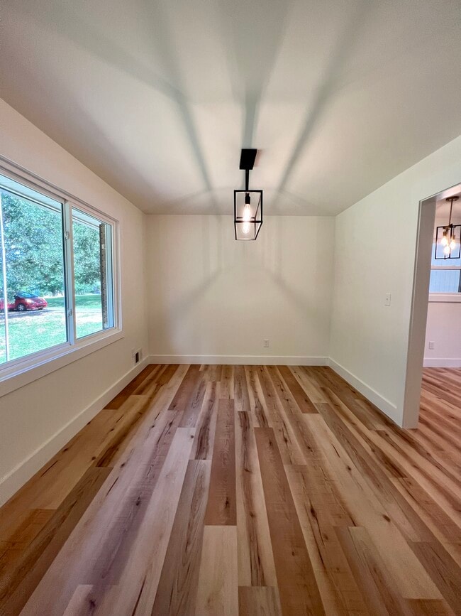 Building Photo - 222 Northgate Cir