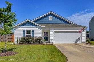 Building Photo - 519 Birdsong Dr