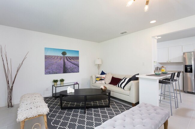 Foto del edificio - Live Bright, Live Beautifully Welcome Home