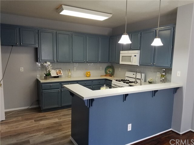 Foto del edificio - 17811 Cottonwood Ct