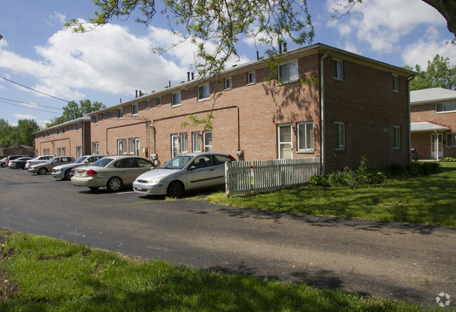 Foto del edificio - Worthington Court Townhomes