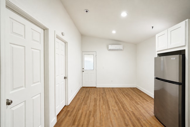 Building Photo - 10637 Sagittarius Dr