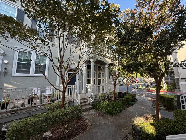 Foto del edificio - 3687 Whitworth Dr