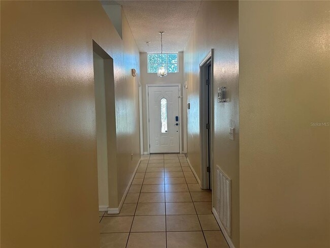 Building Photo - 17432 Woodcrest Way