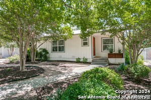 Primary Photo - 126 Irvington Dr