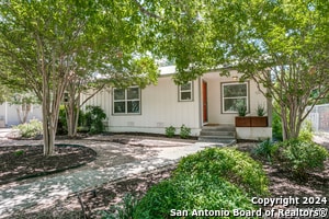 Building Photo - 126 Irvington Dr