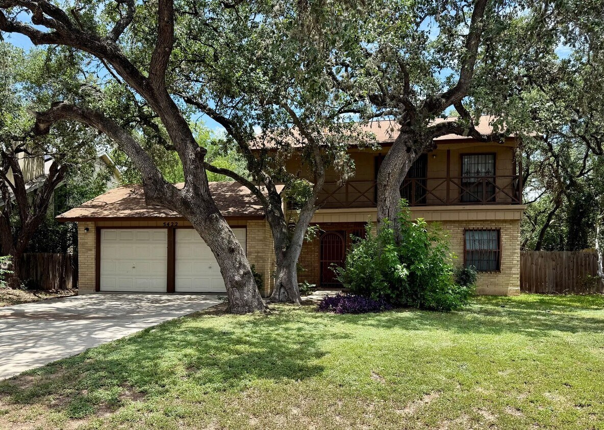 Foto principal - 3 Bedroom/2.5 Bath Silver Creek Subdivision