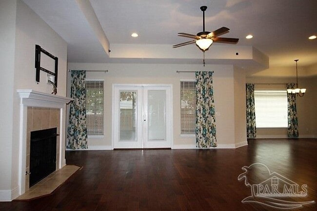 Building Photo - 8864 Spider Lily Way