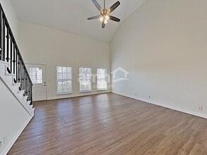 Building Photo - 3326 Conway Ct