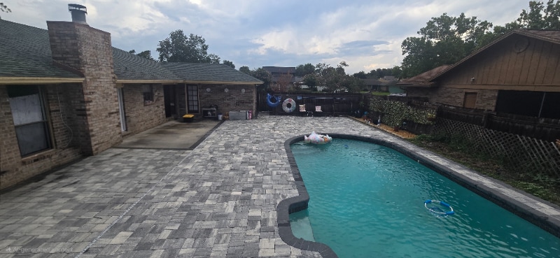 Foto principal - 2425 Longwood St
