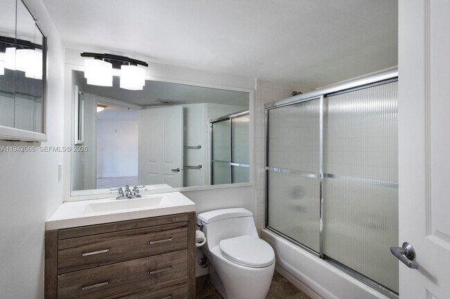 Building Photo - 2351 Douglas Rd