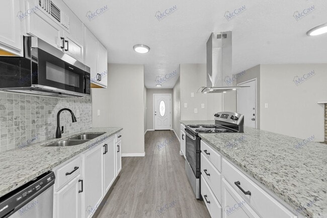 Building Photo - Dream Home 3/2 in The Colony!