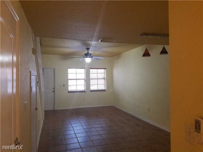 Building Photo - 9837 W Okeechobee Rd