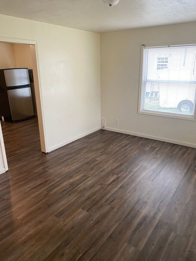 Foto del edificio - HOME FOR RENT | Lake Charles