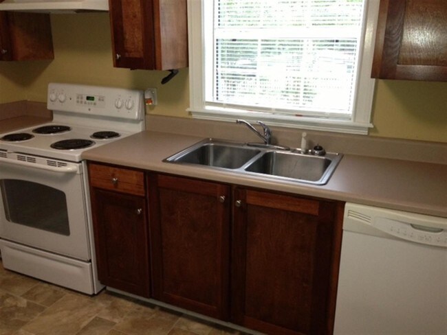 Foto del edificio - 1117 N Martin Luther King Jr Blvd