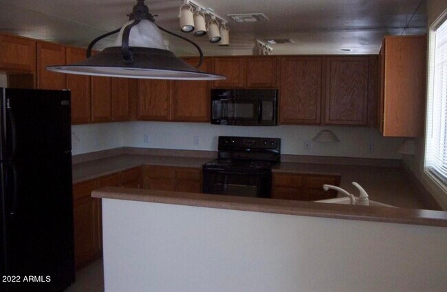 Foto del edificio - 12409 N 122nd Ave