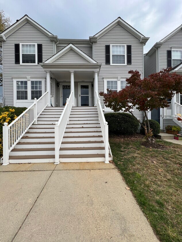 Foto principal - 1412 Nestlewood Ct