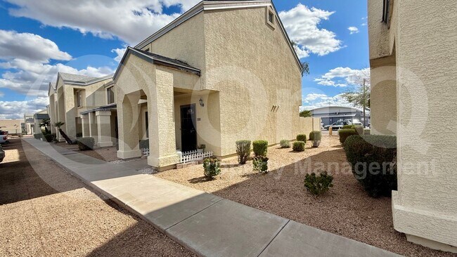 Building Photo - 7801 N 44th Dr