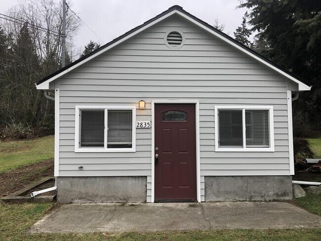 Foto del edificio - 2835 N Oak Harbor Rd