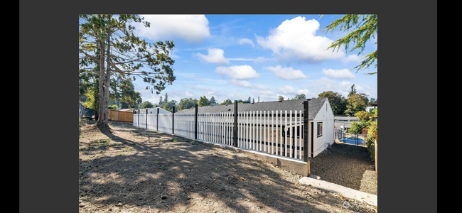 Building Photo - 1732 Olympic Ave