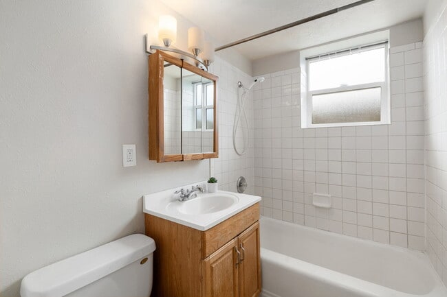 Foto del edificio - 715 14th St