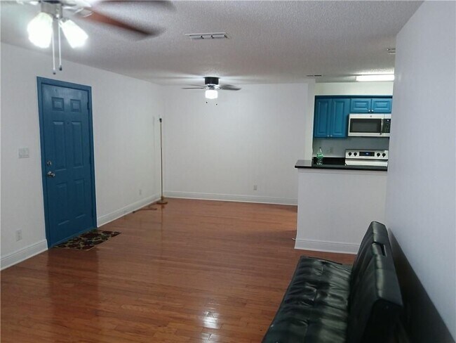 Foto del edificio - 4207 Santa Fe Pkwy