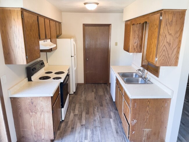 Building Photo - 9 N Wickham Ct
