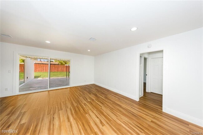 Building Photo - 3 br, 2 bath House - 6533 Lederer Ave