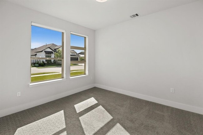 Building Photo - 7701 Boyd Hvn Dr