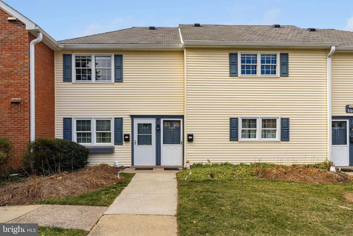 306 Yardley Cmn Unit 306 Yardley Commons, Yardley, PA 19067