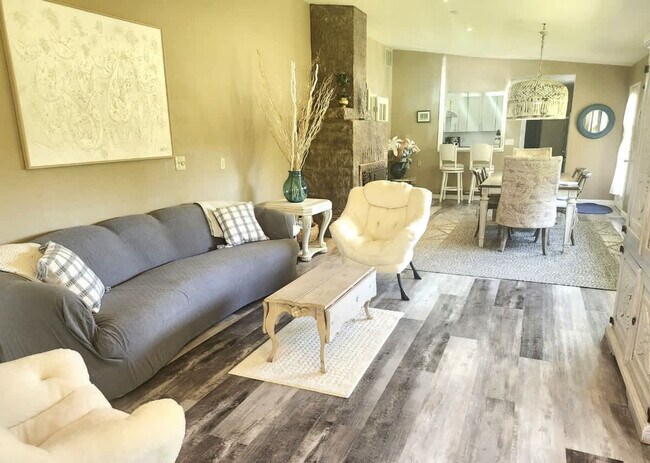 Foto del edificio - 262 Mantle Rd