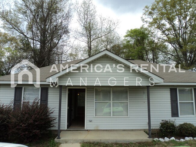 Building Photo - Great Home for Rent in Elrod!!! COMING SOON!