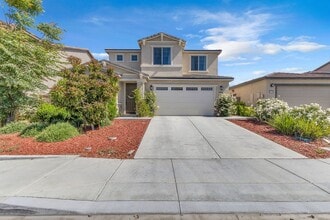 Building Photo - 30536 Astoria Ln